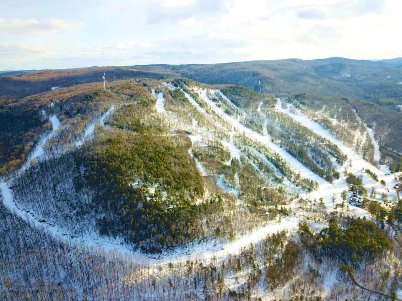 berkshire-east-resort-drone-early-season