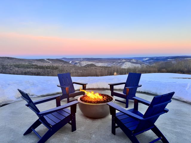 Blue Vista Motor Lodge overlooking Berkshire East Mountain Resort